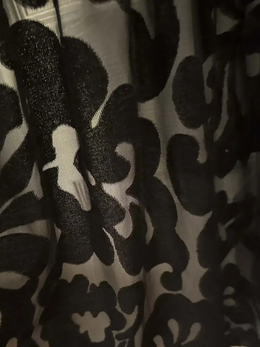 Vocal Black Lace and Flocked Velvet Rose Duster Cardigan Jacket - Picture 8 of 9